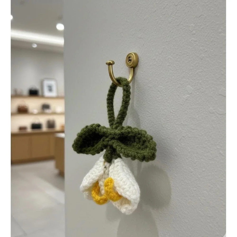 Crochet Calla Lily Bag Charm‎ Keychain Handmade Acrylic White Yellow Green